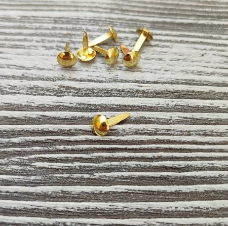 brads-zolotoj-diametr-4-mm.