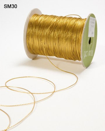 metallizirovannyj-shnur-zolotoj-tolshhina-1-mm-may-arts-sm30-czena-za-1-yard-90-sm-